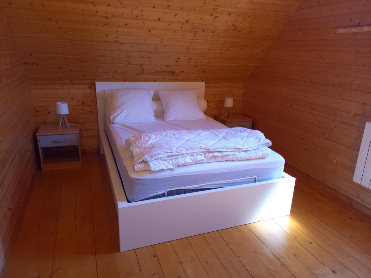 Saint-Genès-Champespe Chalet Sancy מראה חיצוני תמונה